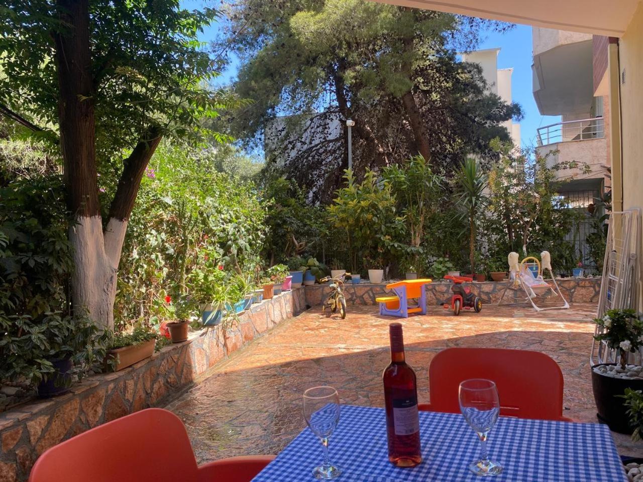 סרנדה Olive Tree Apartment מראה חיצוני תמונה